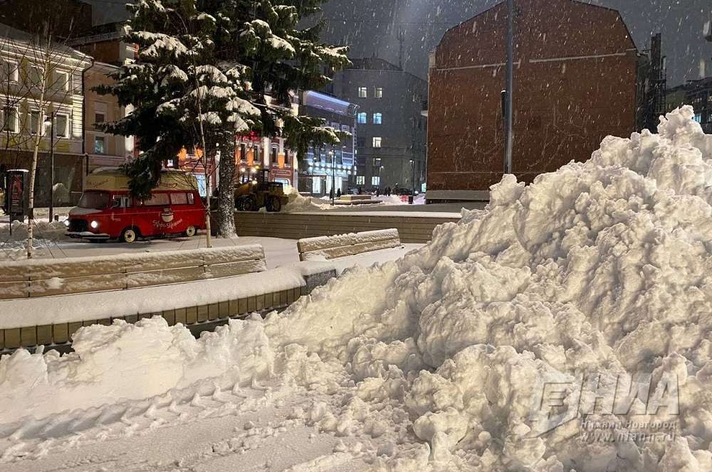 Почти 100 тысяч кубометров снега вывезено с улиц Нижнего Новгорода с начала недели